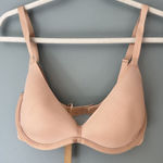SKIMS NEW Weightless Scoop Bra Size 34 DD - Mica Nude Photo 0