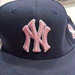 YANKEES HAT Blue Photo 1