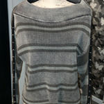 Gimmicks by BKE  sweater Photo 0