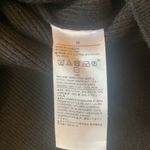 Banana Republic  Sweater Medium Black V-neck Lightweight Ribbed Classic Casual Photo 2