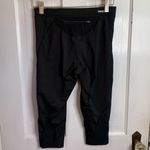 The North Face  Women’s Black Capri Crop Legging Tights W-463 Size Small Photo 2