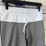 Fabletics Grey Drawstring Waist Low Rise Cropped Capri Leggings Photo 1