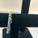 Gorgeous inlaid pink mother of pearl Maras site hinged bangle bracelet. … Photo 4