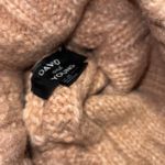 David & Young  Hat - NWT Vegan Faux Fur hat Photo 4