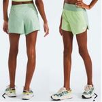 The North Face Summer LT 2.5” Shorts Astro Lime Size XXL NEW Photo 1
