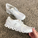 on cloud  Shoes Photo 0