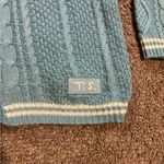 Taylor Swift ’s Version 1989 Cardigan Photo 2