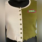 Empyre 2 toned crop top Green Size undefined Photo 3