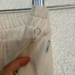 Vuori  Women's Cream Joggers Mackenzie Pant size S NWT Photo 6