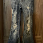 Buckle Jeans Photo 0