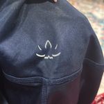 Beyond Yoga ‎ Navy Blue Pink Flamingo Women's Legging Pants XS Photo 3