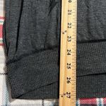 Hummingbird  size medium lightning bolt pullover gray long sleeve lightweight top Photo 2