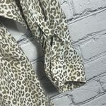 Chico's Women's  White Cheetah Print Button Down Dress Blouse Size 3 (A29) Photo 5