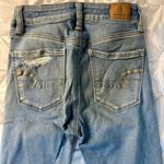 American Eagle Light-Wash Jeans Size 0 Regular Inseam 25 inches straight Photo 2