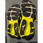 Mizuno  Wave Unite 2 black yellow sz 8 excellent condition Photo 9