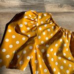 cute polka dots yellow and white one shoulder with belt
Puff shoulder Size M Photo 3