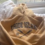 Rhode Island yellow sweatshirt from the beach Photo 0