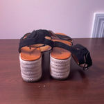 American Eagle platform sandals Photo 3