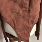 Missguided Button down brown bodysuit Photo 3