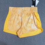 Adidas  Women’s Pacer Knit Flower Shorts Photo 1