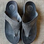 Olivia Miller Women’s Black Slip-on Photo 0