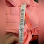 Lululemon Studio Crop | Bleached Coral | Size 8
NWOT Rare Retired 2014 edition. Photo 8