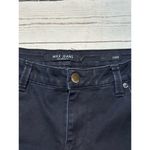 Max jeans  Women’s Flare Jeans Black Size 31 inch Waist Closet Staple Photo 2