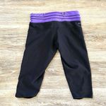 Nike black/purple Dri-fit cropped running pants Photo 2