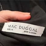 Mac Duggal  42002 Scoop Neck Body-Con Gown in Black Size US 14 Photo 6