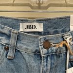 Just Black Denim JBD HR Girlfriend Jeans Light Wash Distressed Women’s Size 27 Photo 4