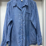 Ll bean Women’s linen Blue chambray Button Photo 0