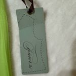 Forever 21 Green blouse with special design embroidered in piping Photo 6