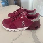 on cloud  Shoes Photo 1