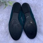 Tahari Flats Photo 2