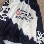 Cow Hoodie Size L Photo 0