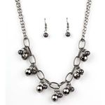 Paparazzi Malibu Movement Black Necklace (27) Photo 1