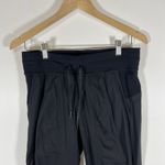 Lululemon  Womens Size 6 Black Dance Studio Mid Rise Jogger Pants‎ Athletic Photo 2
