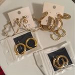 Boutique Gold earring pack Photo 1