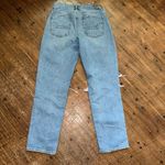 American Eagle  90’s Straight medium wash 4 skater distressed jeans Photo 2