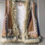 Dress Up Faux Fur Vest Photo 0