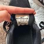 Nike Tennis Shoes Photo 8