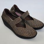 Bare Traps Ursala Bronze Metallic Woven Mary Jane Wedge Heels Shoes Size 7½ Photo 1