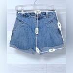 Mahina  Women’s Vintage Style High Rise Light Wash Denim Shorts Photo 6