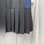 AQUA Color-block Drop Waist Pleated Women’s Dress Size 8 Black and Blue NWT Photo 3