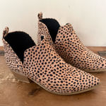 Universal Threads Ankle Booties Universal Thread Photo 0