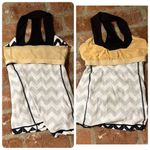 Lululemon Scoop Neck Tank in the "Arrow Chevron Polar Cream Black" pattern sz 6 Photo 15
