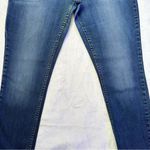 Levi's Demi Curve Low Rise Skinny Medium Wash Size W33 L32 Photo 4