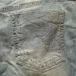 Gloria Vanderbilt Women’s Light Blue Denim Capris EUC Photo 2