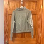 Boutique Brand Size Medium 1/4 Zip Blue Pullover Athleisure Sweatshirt. Photo 4