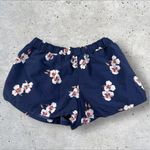 Patagonia  Women's Barely Baggies Shorts Size S 2.5" inseam Floral Orchids‎ Photo 3